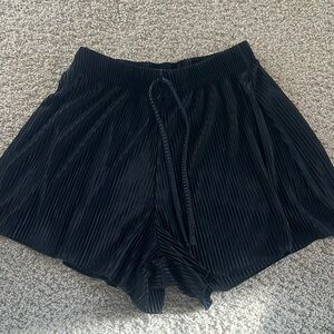 SHEIN Pleated Shorts